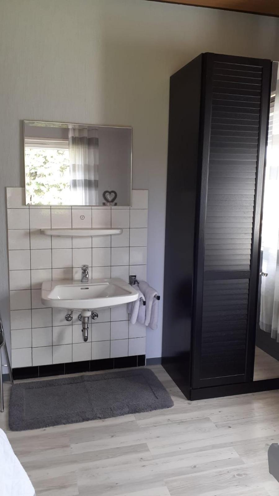 Ferienwohnung Silk Niederkruechten Екстер'єр фото